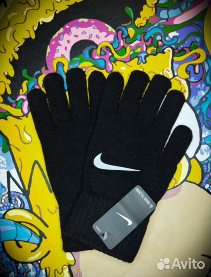 Перчатки Nike