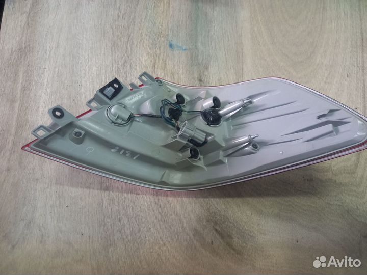 1318 Стоп-сигнал задний левый Nissan Teana, J32