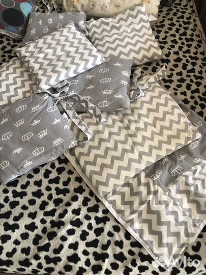 Бортики в кроватку