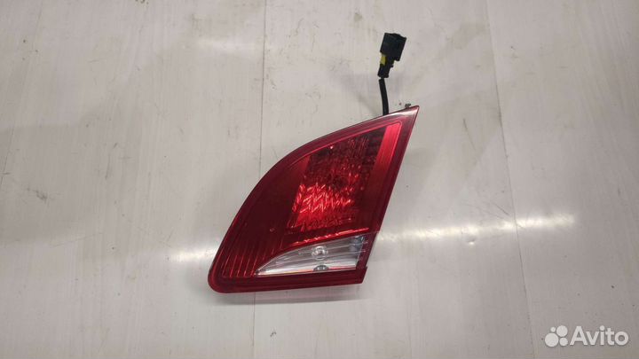 Фонарь правый Peugeot 408 фонарь правый Пежо 408