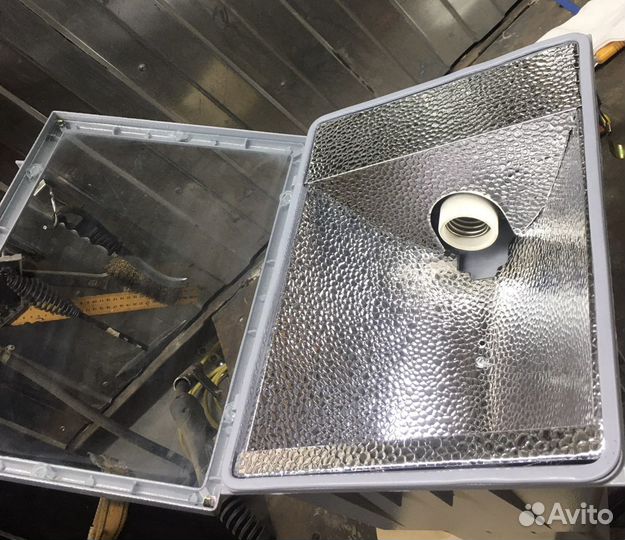 Прожектор жо-04-250