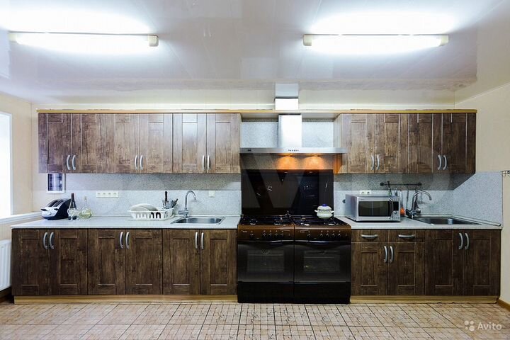 Гостиница, 480 м²