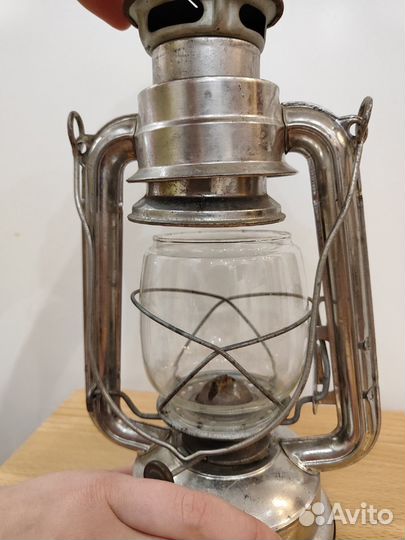 Керосиновая лампа