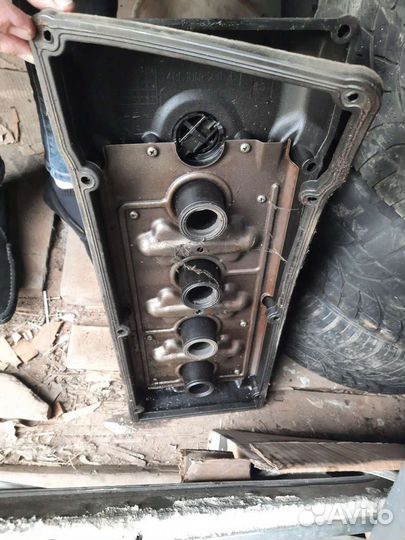 Клапанная крышка газель 405