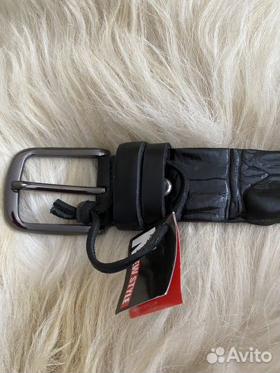 Мужской кожаный ремень