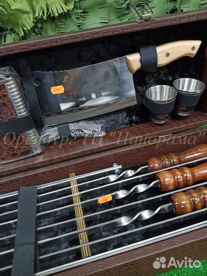 Шампура в подарочном чемодане