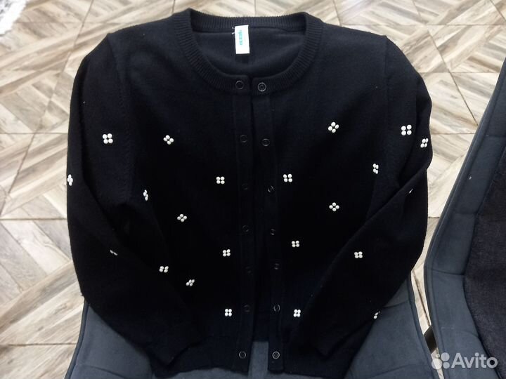 Джемпер Acoola, джинсы Gee Jay для девочки