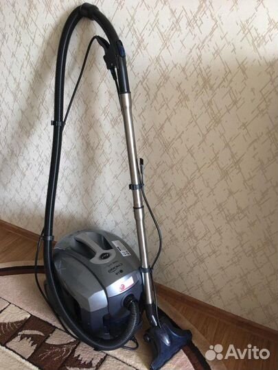 Моющий пылесос LG