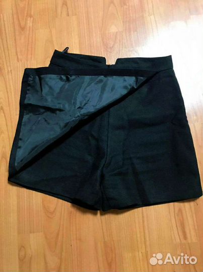 Шорты женские 42