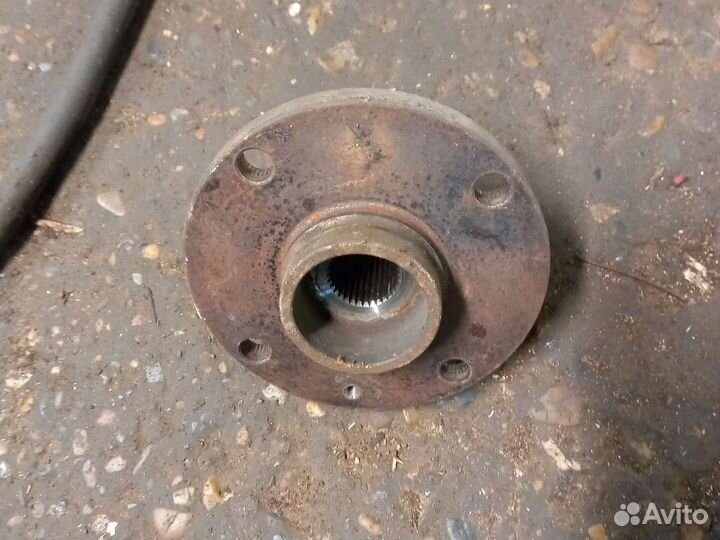 Передняя ступица шевроле лачетти