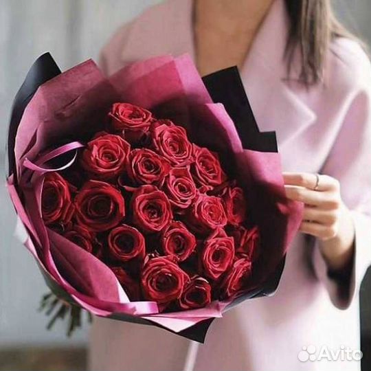 Букет 19 розы по 100 Цветы розы Красноярск