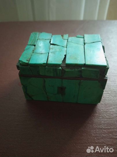 Малахитовая шкатулка