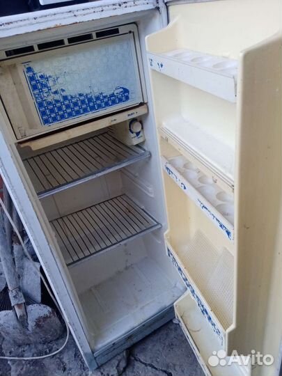 Холодильник