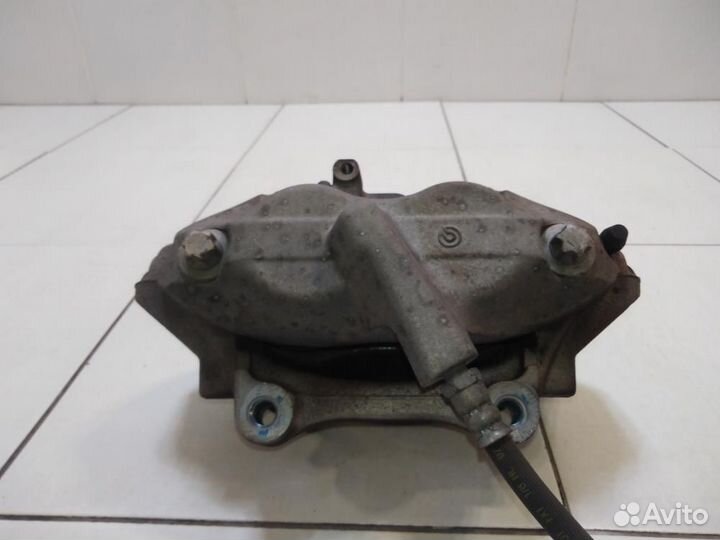 Суппорт передний левый Mercedes-Benz E-Class W212