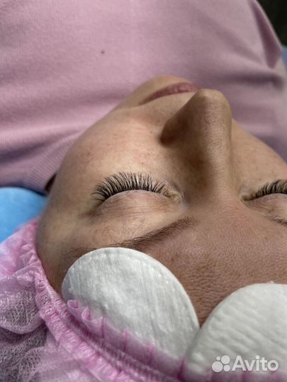 Наращивание, ламинирование ресниц