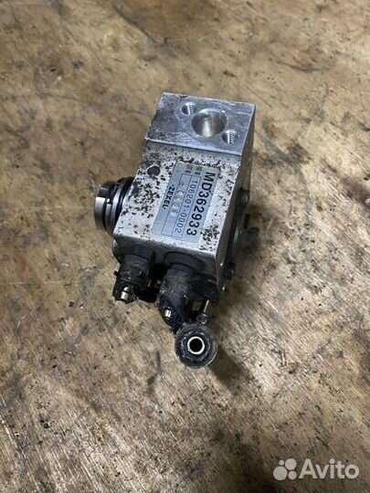 Топливный насос Митсубиси Динго 1.5