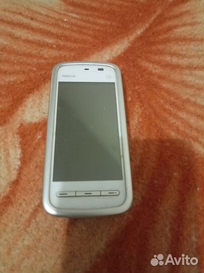 Nokia 5228