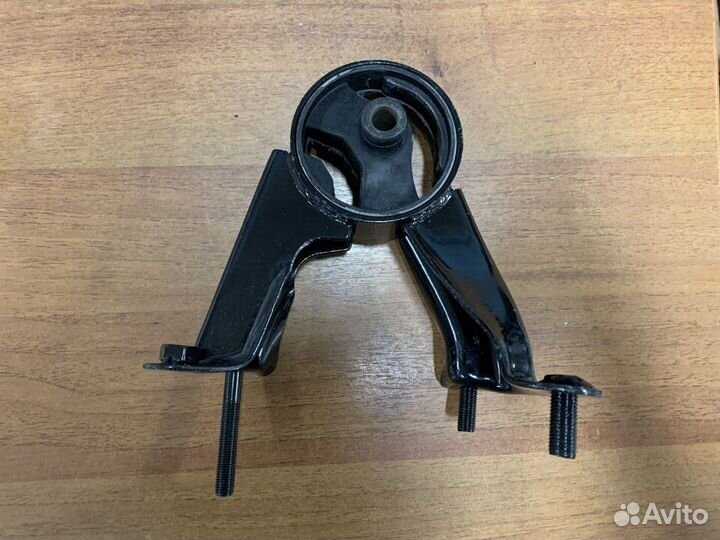 Опора двигателя задняя Geely Emgrand EC7