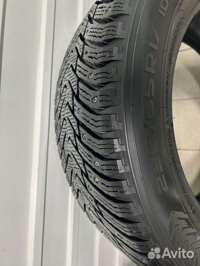 Nokian Tyres Hakkapeliitta 8 235/55 R17 103T