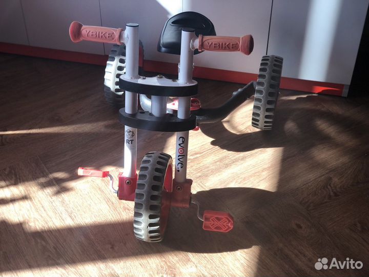 Велосипед трансформер беговел Y-bike Evolve Trike