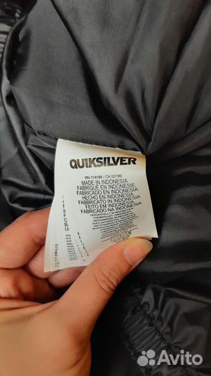 Горнолыжная куртка quiksilver размер L