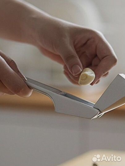 Чеснокодавилка