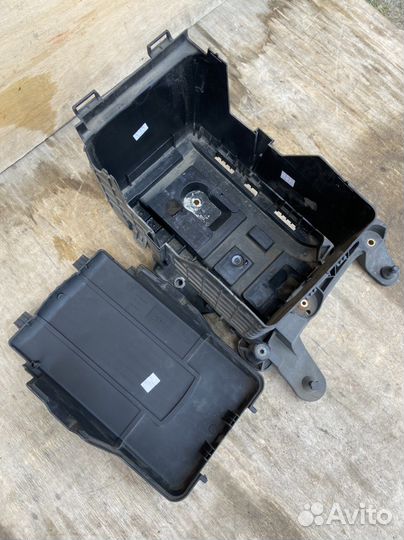 Корпус аккумулятора Audi A3 8P