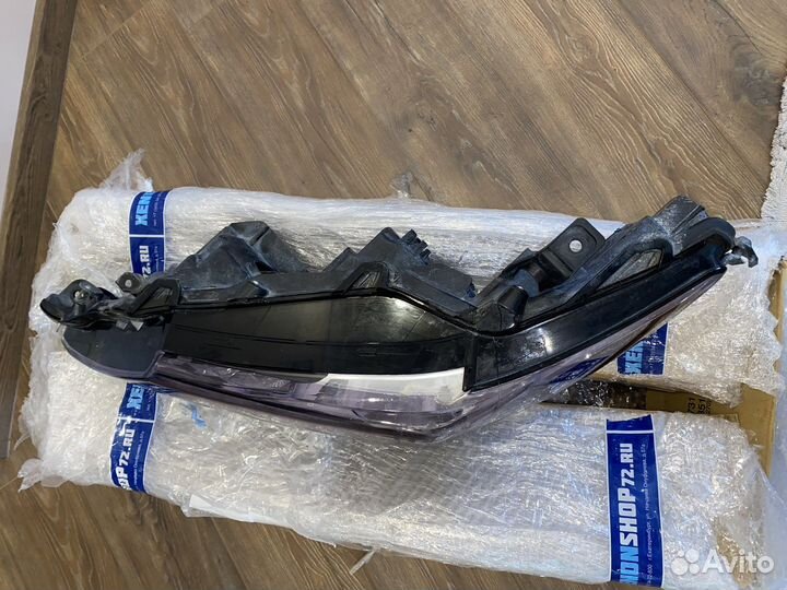 Фара передняя левая от камри 70