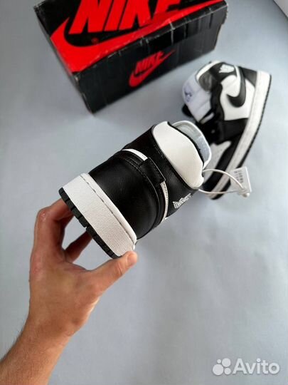 Кроссовки Nike Air Jordan 1 Retro high og Black