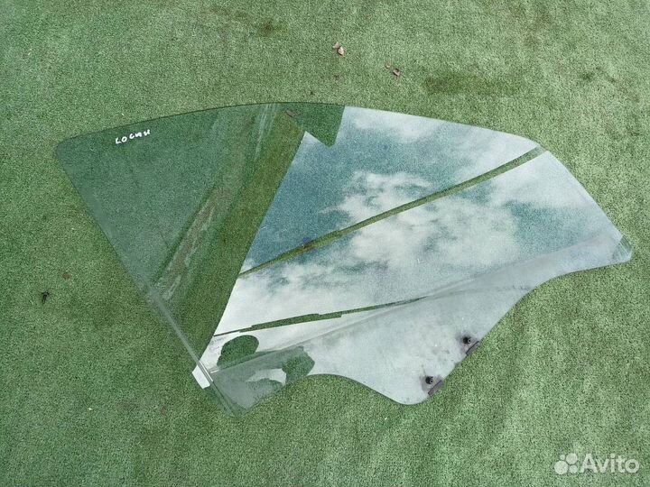 Стекло дверное переднее правое Renault Logan седан