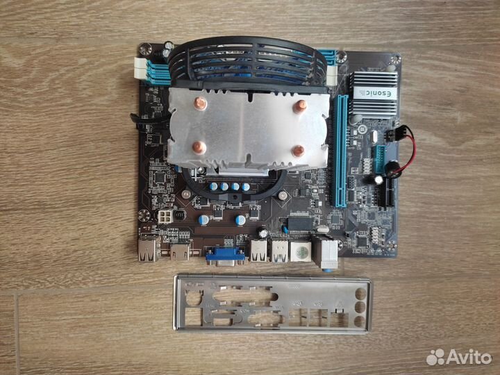 Материнская LGA 1155 с процессором и охлаждением