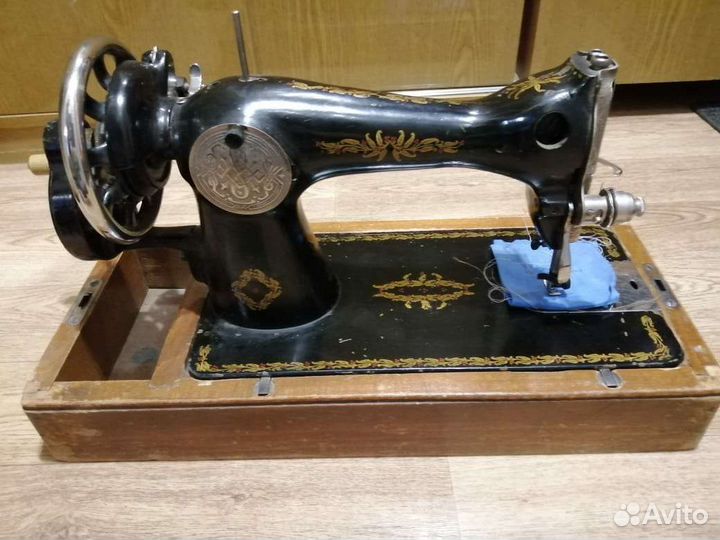 Швейная машина Подольск ручная бу