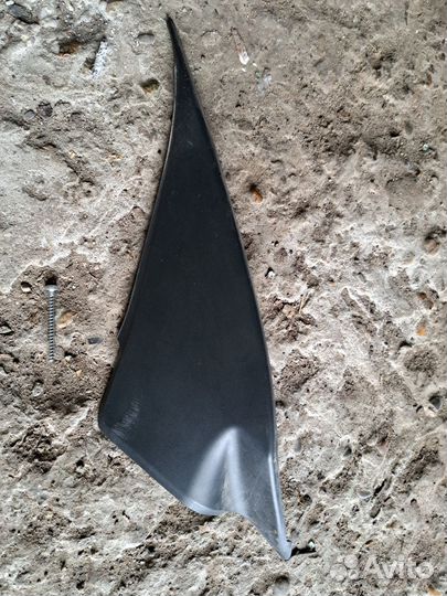 Накладка зеркала левая Audi A8 D3