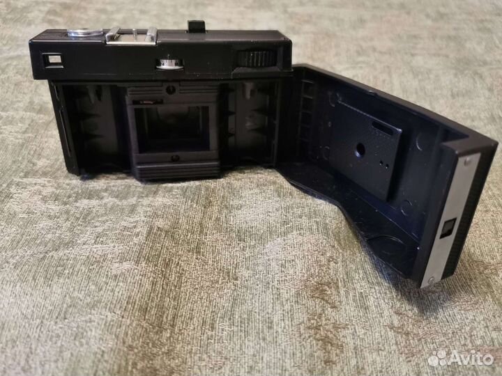 Продаю фотоаппарат Смена 8M