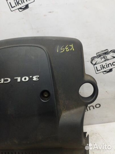 Декоративная крышка двигателя Jeep Grand Cherokee