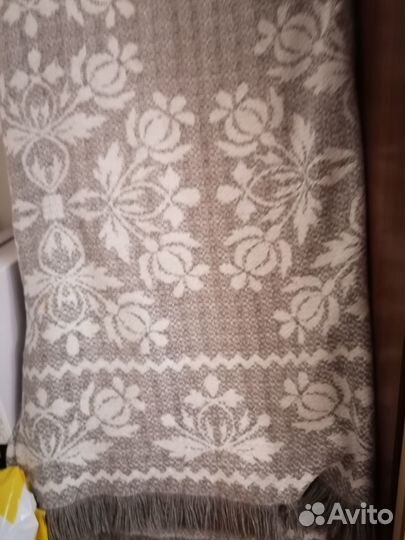 Покрывало из шерсти