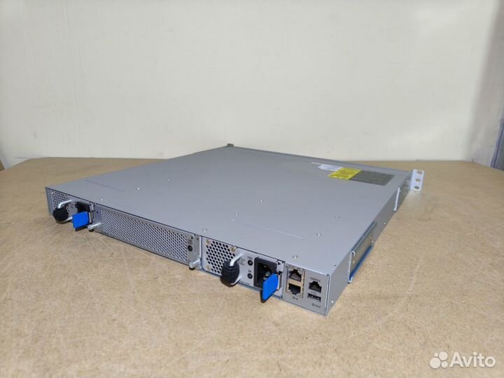 Коммутатор Cisco Nexus N3K-C3048TP-1GE