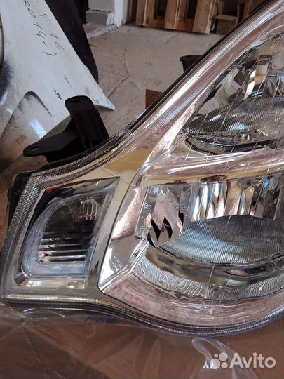 Левая фара nissan almera g15 новая