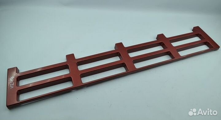 Решетка радиатора нижняя volvo FH16 (01.93)