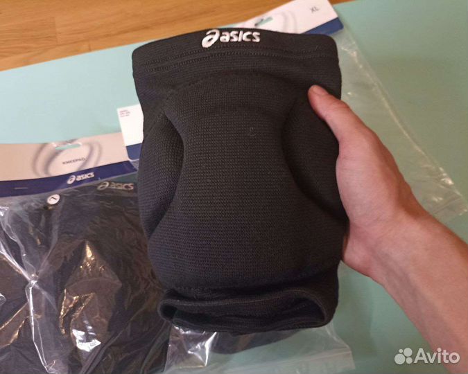 Наколенники для волейбола asics