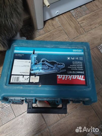 Перфоратор makita