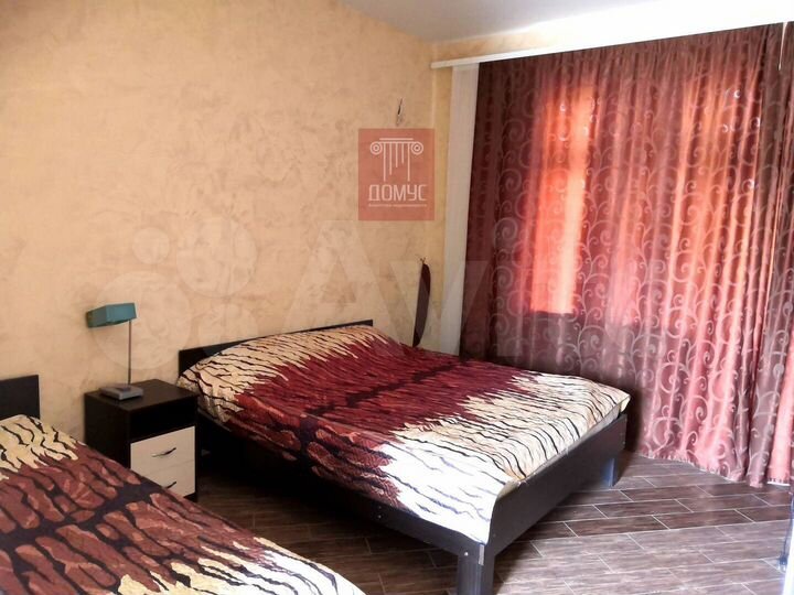 Дом 300 м² на участке 15 сот.