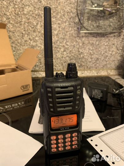 Рация Yaesu VX-177