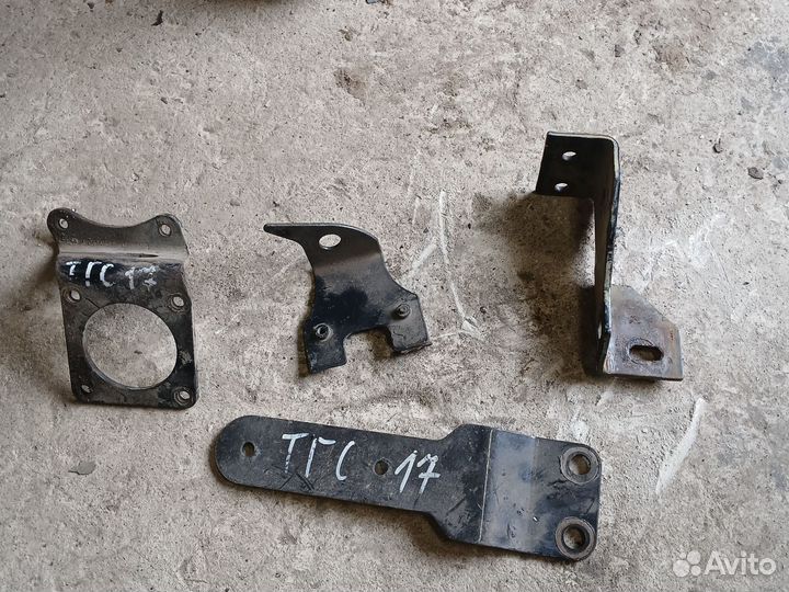 Кронштейн ман