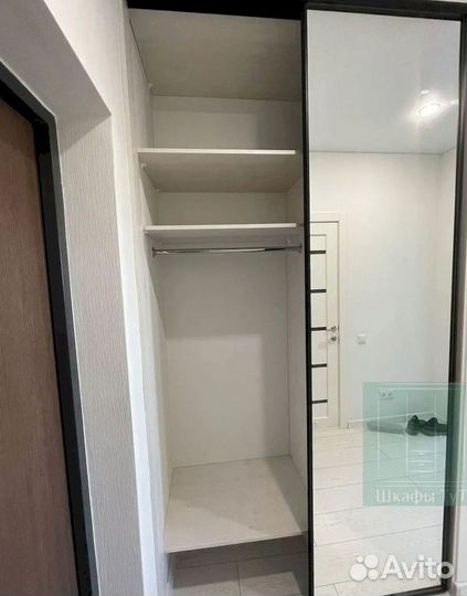 Распашной шкаф