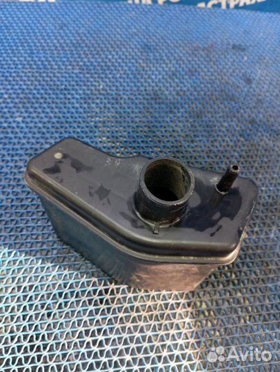 Резонатор воздушного фильтра Toyota Camry 40 седан