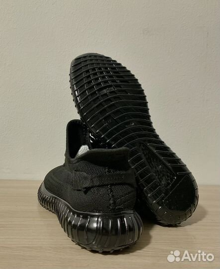 Кроссовки yeezy boost 350