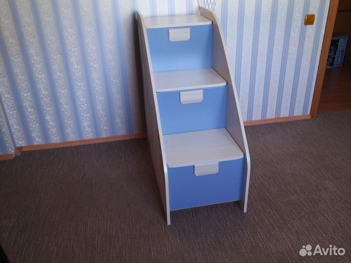 Детский комод горка-лестница