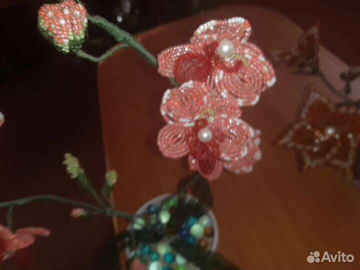 Орхидея из бисера