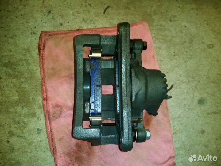 Суппорт задний левый sorento